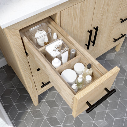 Meuble-lavabo Vance avec multiprise et ports USB, armoire en bois massif, comptoir en quartz Diamond, tiroirs et portes à fermeture amortie, évier en céramique sous plan, préassemblé